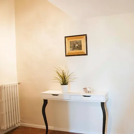 Apartment Tornabuoni Deluxe Florence